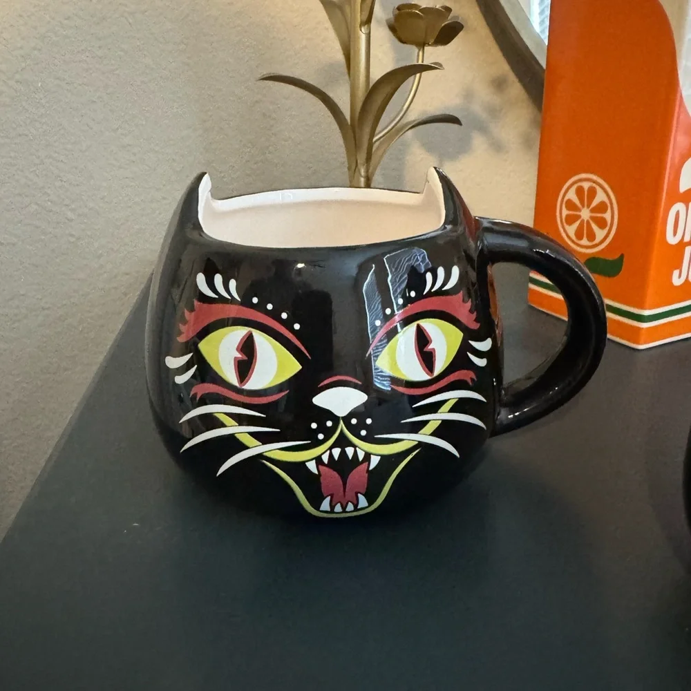 Paper Source Black Cat Mug